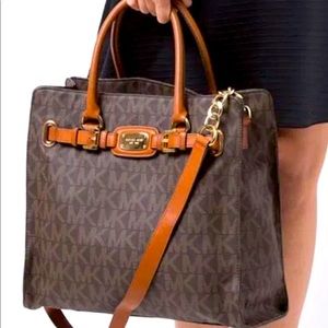 Michael Kors Hamilton Large Tote/Satchel
